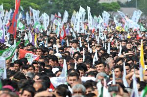 HDP 14 menigte jongetje